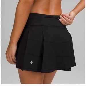 Black pace rival lululemon skirt